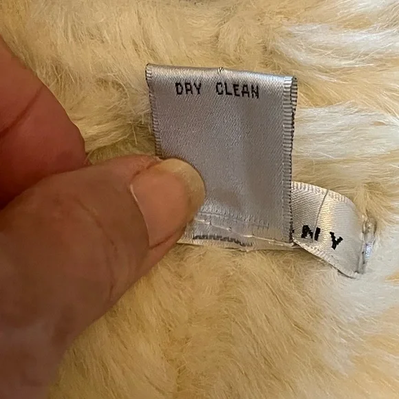 WD NY Faux Suede & Fur Vest Cream & Tan SZ L - Picture 9 of 10